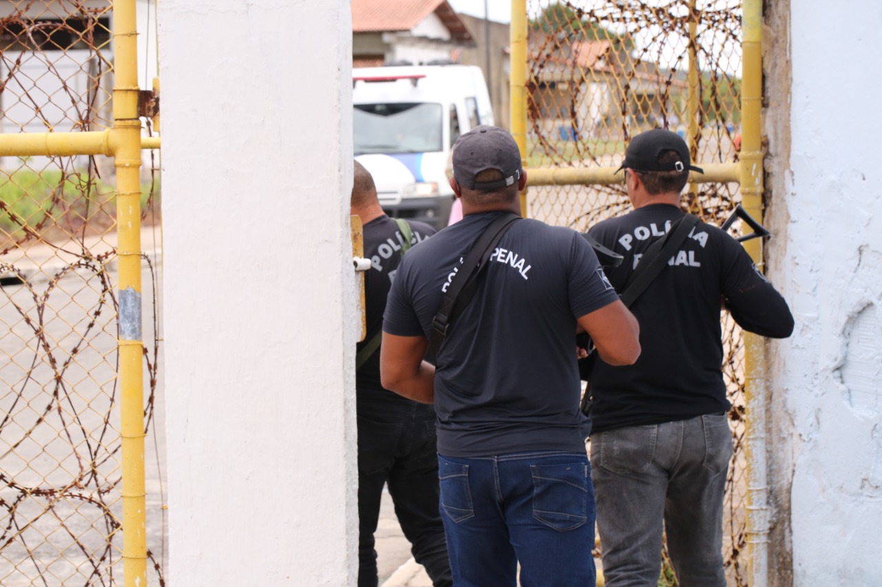 Sistema prisional passa a permitir visita íntima às pessoas que completaram imunização contra a Covid-19