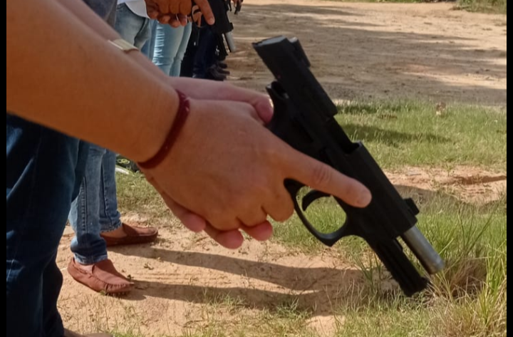 Escola de Gestão Penitenciária promove oficinas de pistola para capacitação contínua dos policiais penais de SE