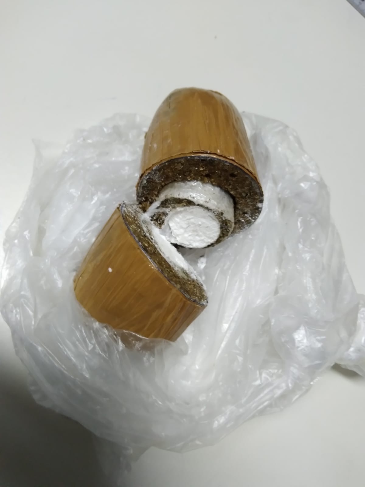 Polícia Penal prende visitante tentando entrar no Copemcan com substância semelhante à maconha e cocaína