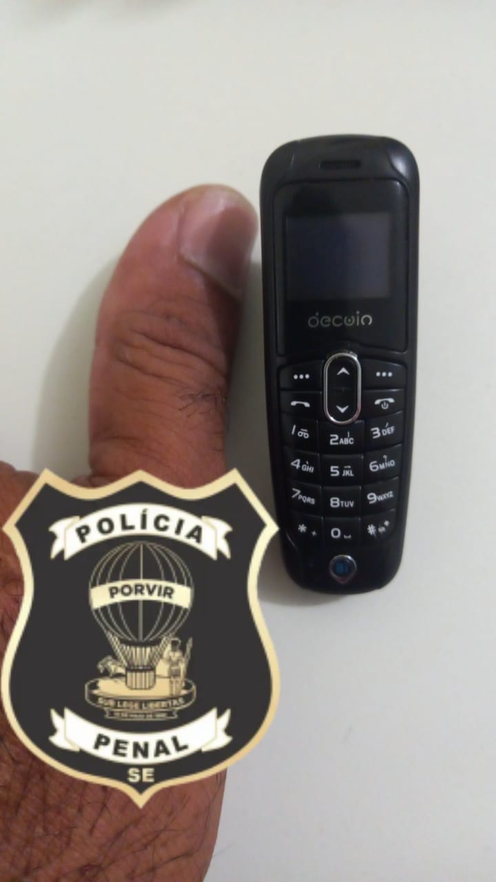 Mulher é flagrada tentando entrar com mini celular escondido em fígado no Copemcan