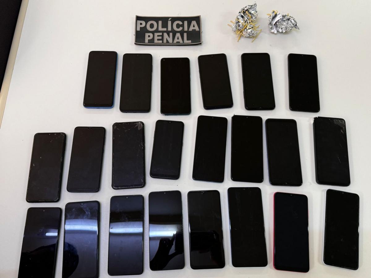 Polícia Penal flagra advogado com 22 celulares na área externa de presídio localizado em São Cristóvão