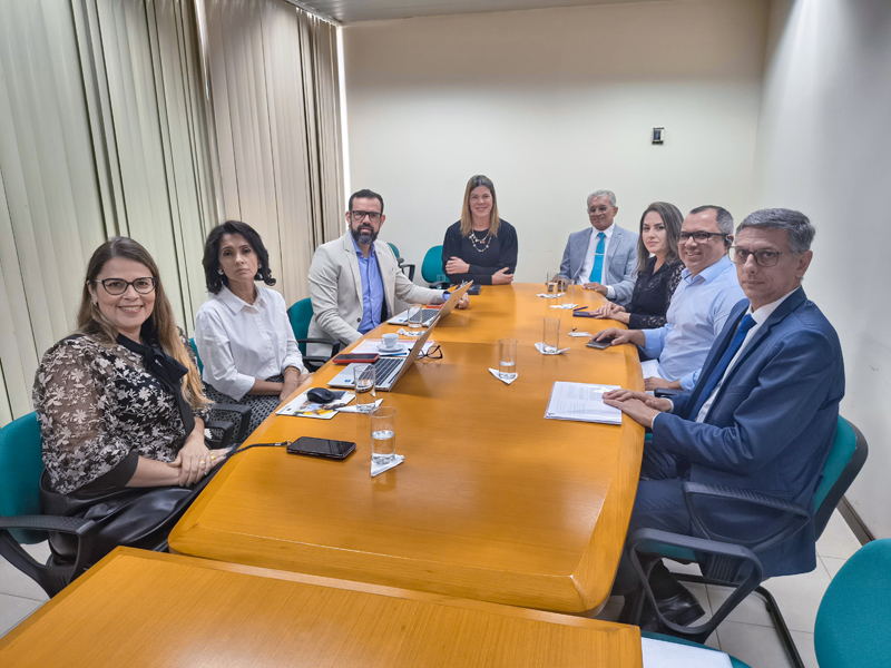 Pena Justa: Judiciário, Executivo e membros do Comitê de Políticas Penais aprovam Plano Estadual