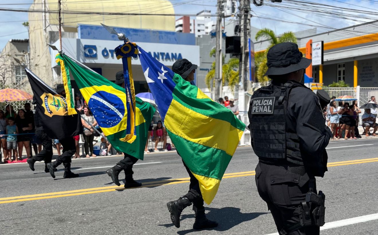 Histórico: Polícia Penal de Sergipe participa de desfile de 7 de Setembro pela primeira vez